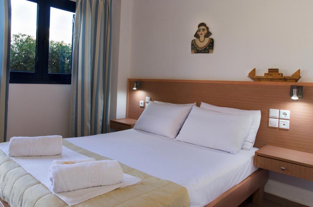Yialos Studios-Apartments Makrýgialos المظهر الخارجي الصورة