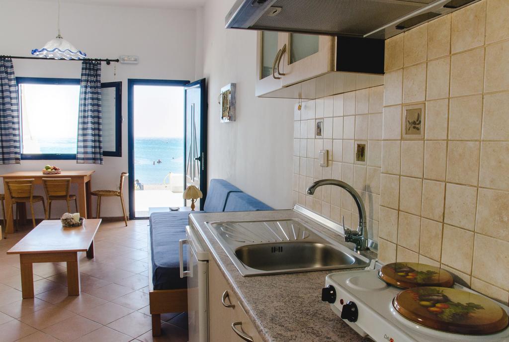 Yialos Studios-Apartments Makrýgialos المظهر الخارجي الصورة