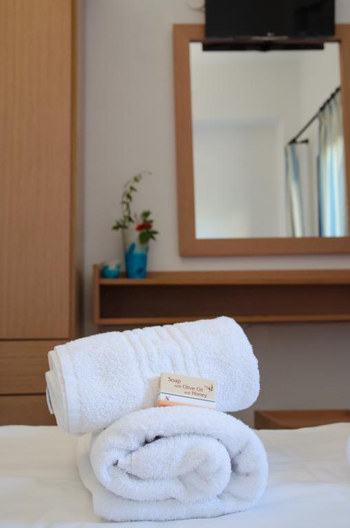 Yialos Studios-Apartments Makrýgialos المظهر الخارجي الصورة